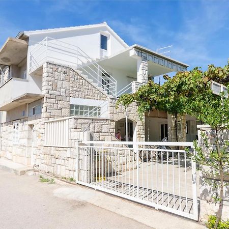 Apartment Niko Vodice Kültér fotó