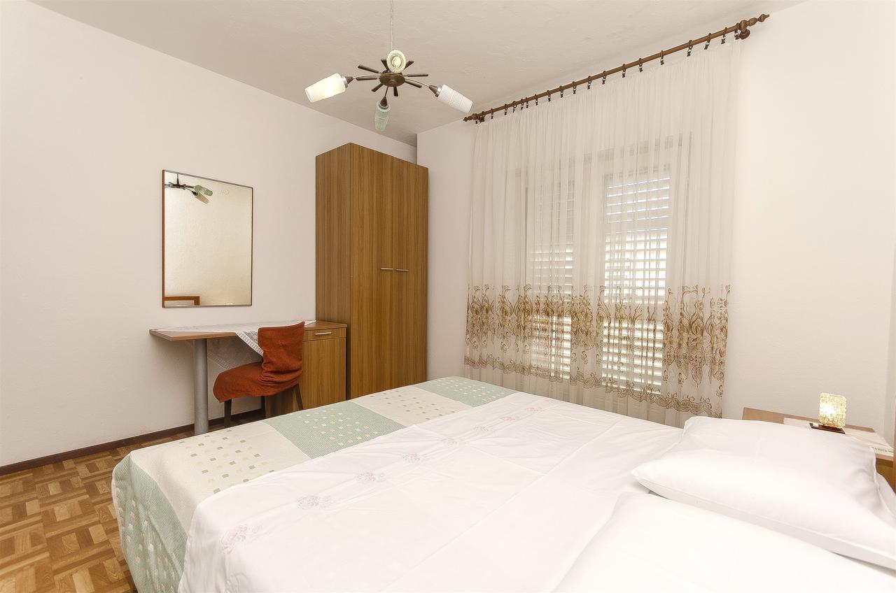 Apartment Niko Vodice Kültér fotó