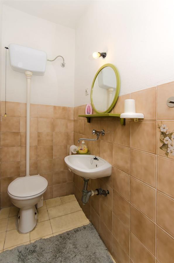 Apartment Niko Vodice Kültér fotó