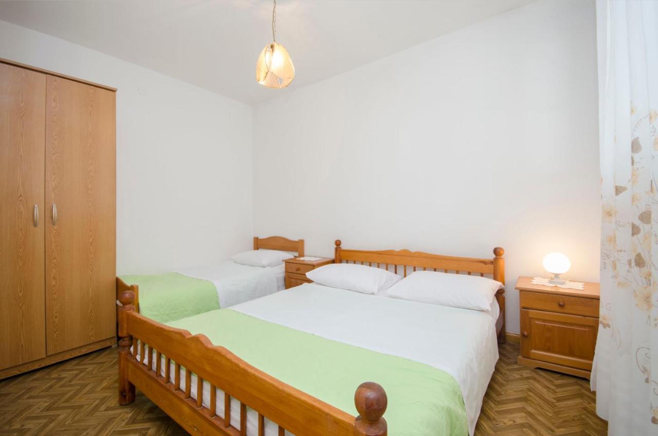 Apartment Niko Vodice Kültér fotó